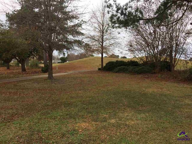 Photo - 138 Salem Dr