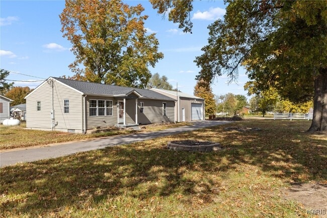 Photo - 6195 Cedar Springs Rd