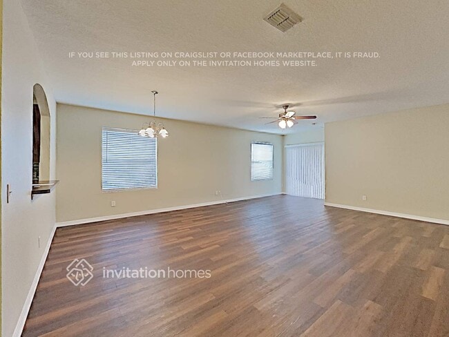Photo - 101 Diagledog St