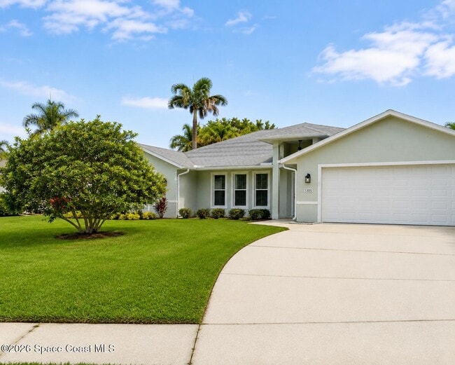 Building Photo - 1305 Ambra Dr