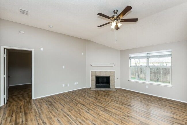 Photo - 10813 Briaroaks Dr