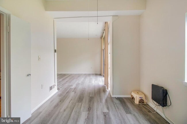 Photo - 18730 Walkers Choice Rd Unit 2