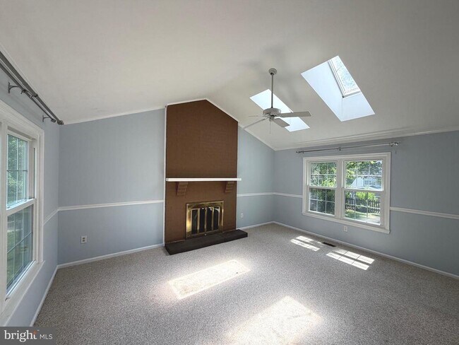 Photo - 3141 Gershwin Ln