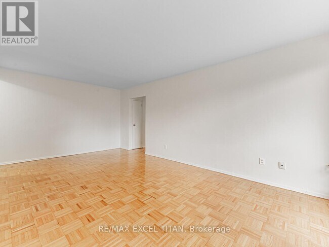 Photo - 1524 Lawrence Ave W Unit 202