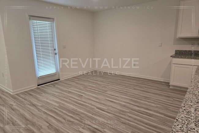 Photo - 4BR/2BA Home- Connected Living with Pool & Gym Access