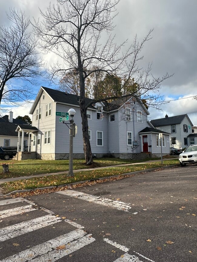 529 N 4th St Unit #1