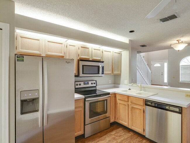 Photo - 9540 Glenn Abbey Way