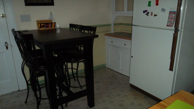 Building Photo - 33 Greycliff Rd Unit 33 Rental