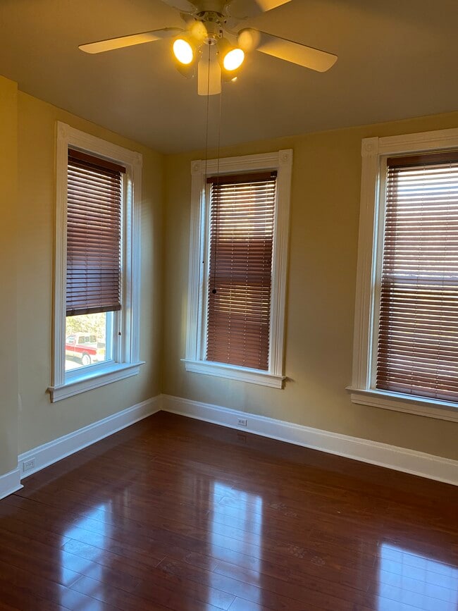 Photo - 2469 W McMicken Ave