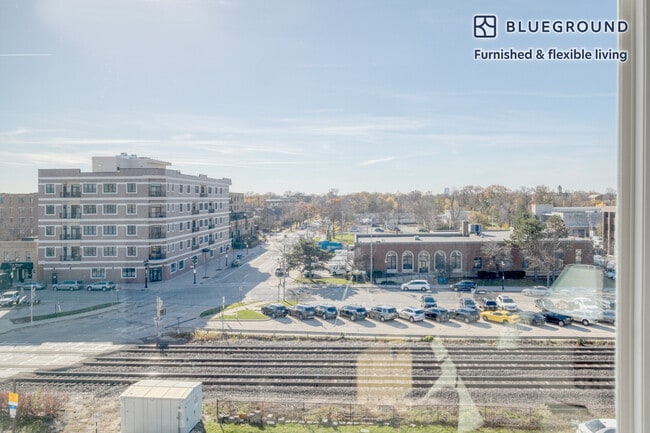 Photo - 100 N Addison Ave Unit FL5-ID861