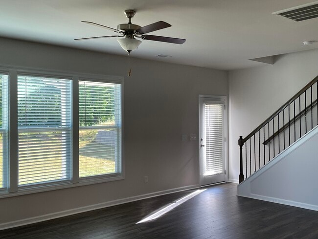 715 Courtland Dr