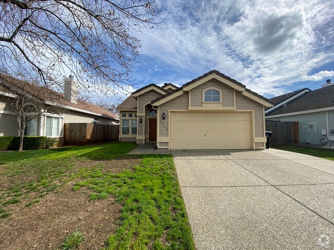 Building Photo - 3 Bed, 2 Bath Home in Elk Grove