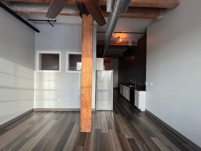 Photo - Oak Knitting Mill