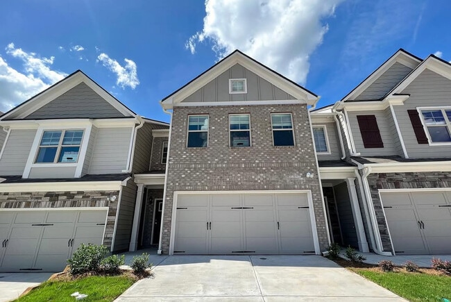 Photo - 5371 Radford Loop