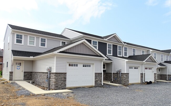 Stonegate Apartments - Stonegate Apartments