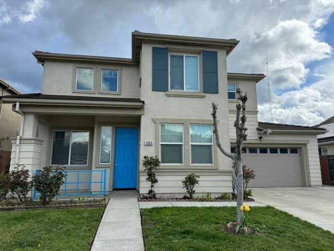 Building Photo - Sycamore Ranch 4 Bedroom Home For Rent