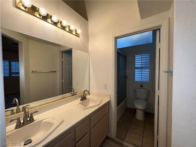 Photo - 1708 Eagle Peak Way