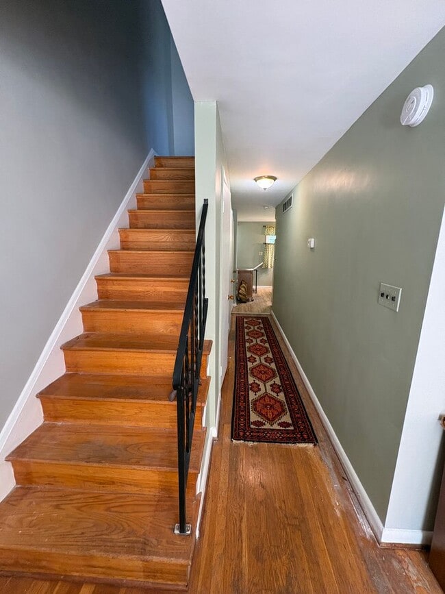 Photo - 6192 Northwood Dr