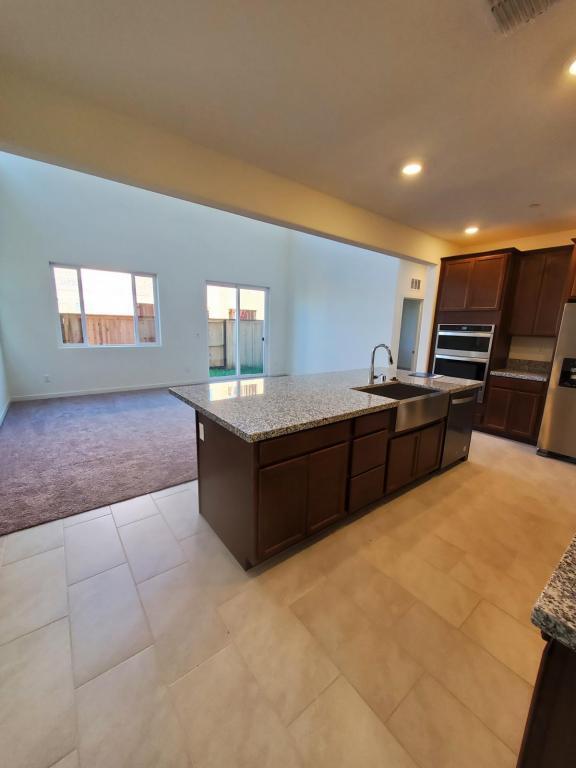 Photo - 34 Lemon Twist Ct