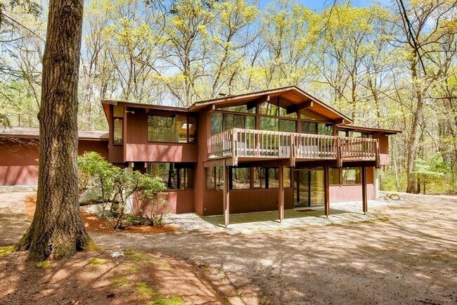 Photo - 51 Pilgrim Path