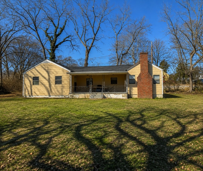 Building Photo - 103 Hunt Ave