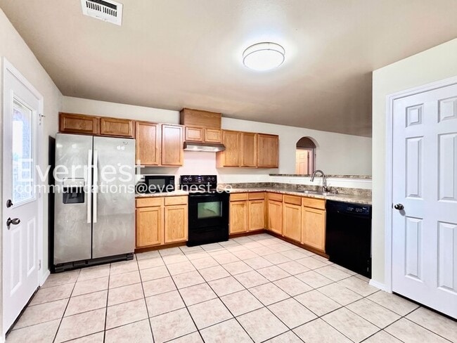 14725 S Fern Pl