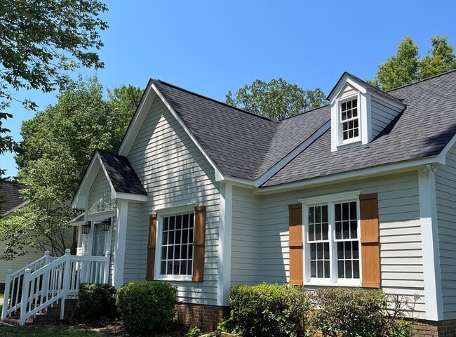 Photo - 121 Kenton Dr