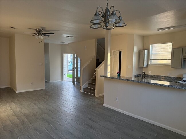 Building Photo - 6410 Waldron Dr