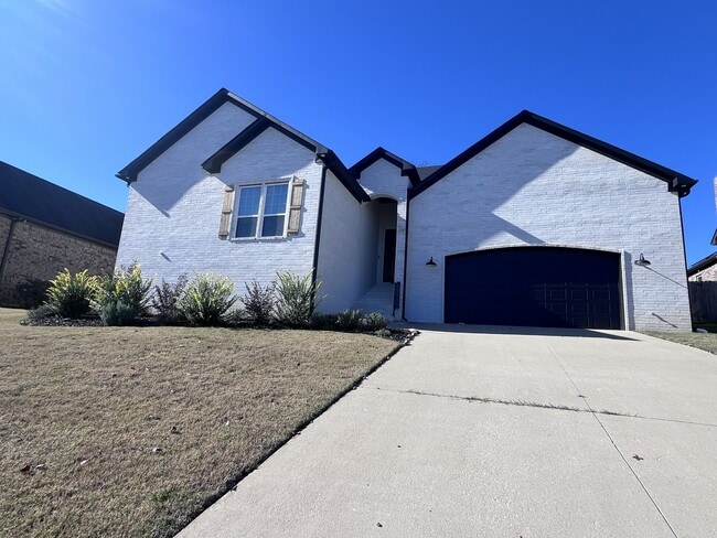 Building Photo - 8817 Stillwater Rd