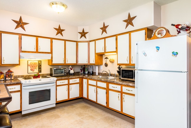 Photo - Elkhart Park Center