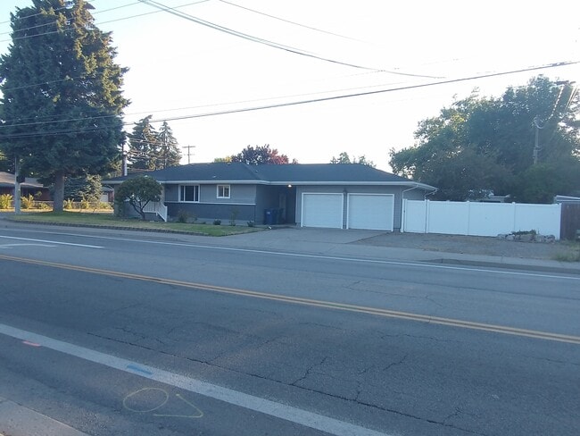 Photo - 1201 N 15th St