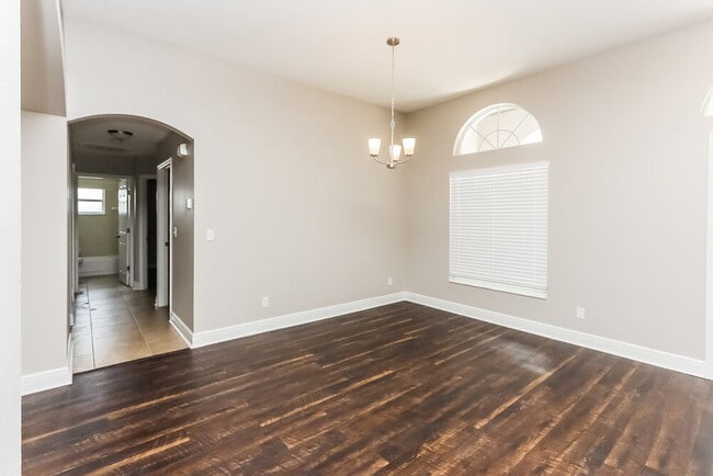 Photo - 2514 Allwood Ave