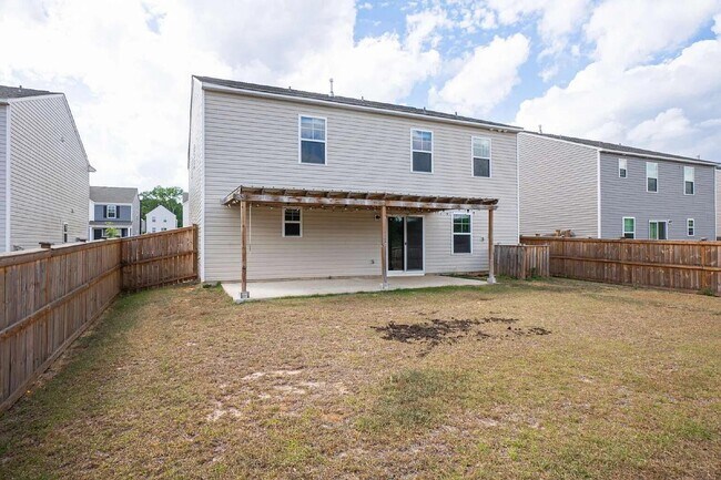 Photo - 244 Savannah Wood Rd