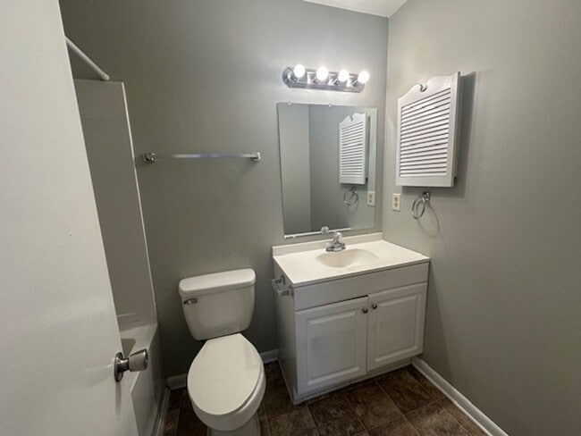 Photo - 1190 Wrenwood Ct