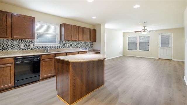 Photo - 1508 Mockingbird Dr