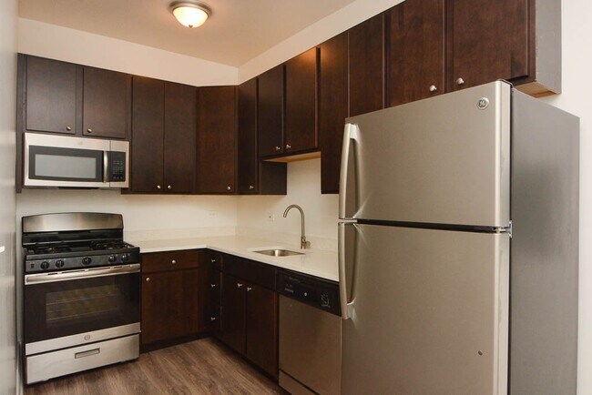 Photo - 2936 W Palmer St Unidad 201