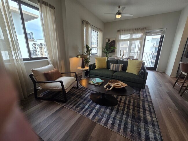 Photo - 2720 SW 69th Ave Unit B2720