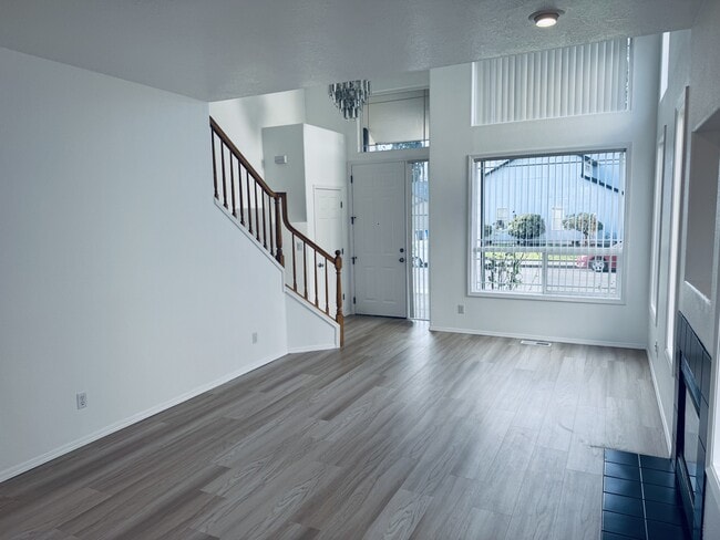 Photo - 4388 Northside Dr NE