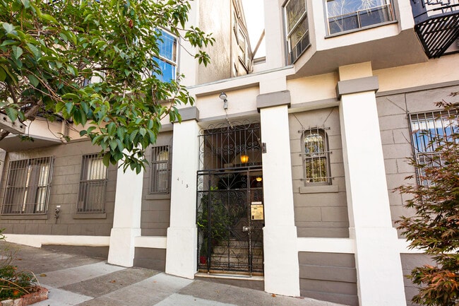 Photo - 415 Buchanan