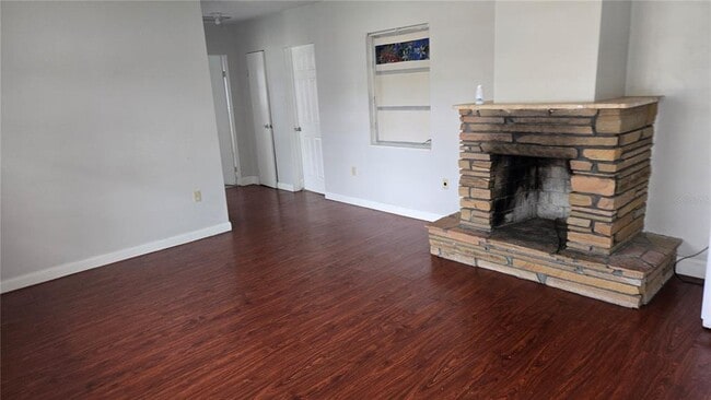 Photo - 315 Shore Rd