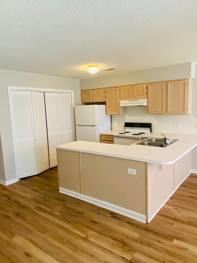 Photo - 2918 Mulberry Ln Unit B