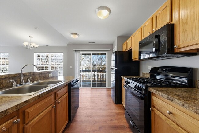 Building Photo - Mallard Point Apartments