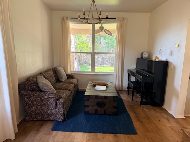 Photo - 8516 Hillrock Dr