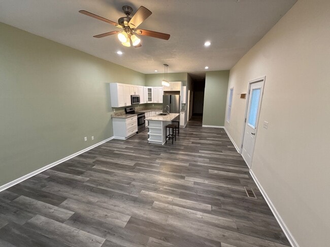 Photo - 440 Terrace Ave