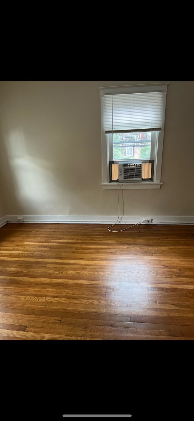 Photo - 5737 5th Ave