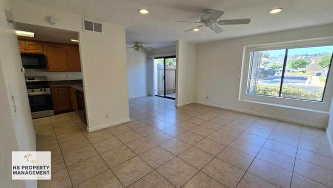 Photo - 1542 Granite Hills Dr Unidad C