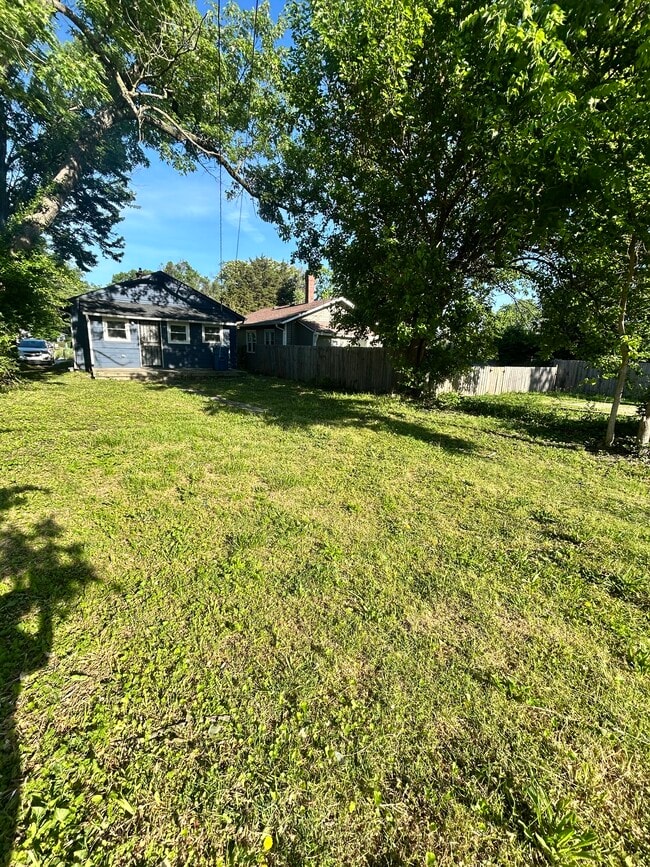 Photo - 2949 Adams St