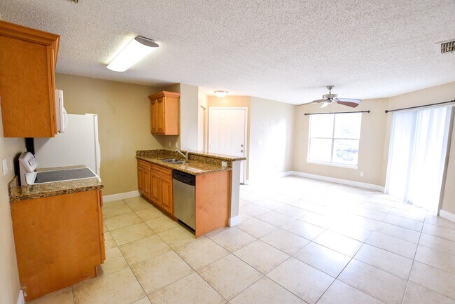 Photo - 2585 Grassy Point Dr