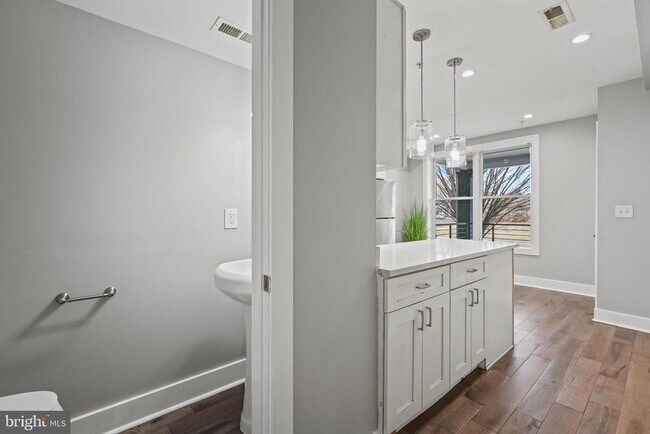 Photo - 2419 Benning Rd NE