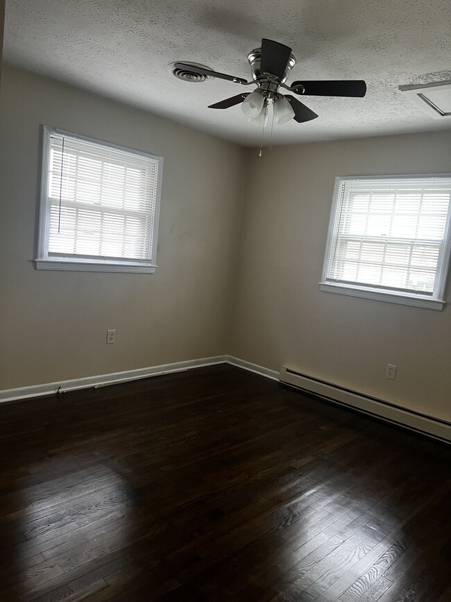 Photo - 15 N Purcell Ave
